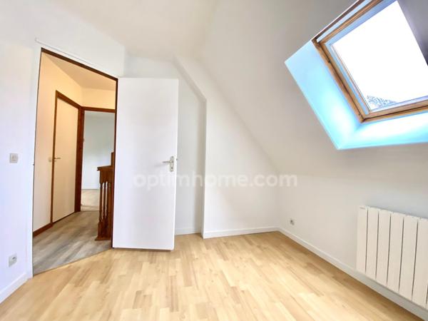 Ensemble de deux agréables maisons à vendre - 10 minutes d'Honfleur - Ambiance campagne au coeur d'un village -