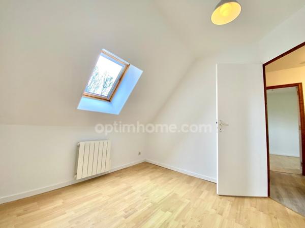 Ensemble de deux agréables maisons à vendre - 10 minutes d'Honfleur - Ambiance campagne au coeur d'un village -