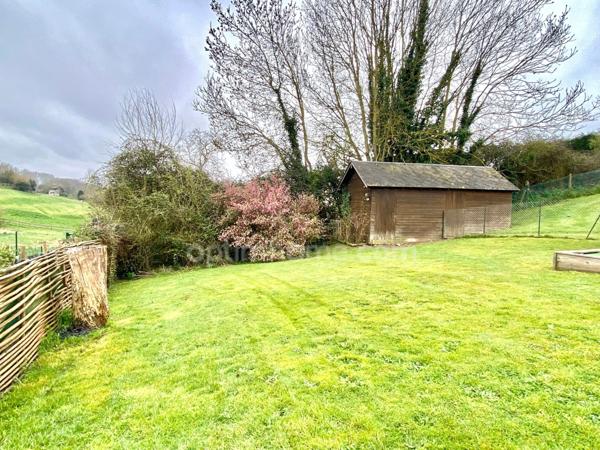 Ensemble de deux agréables maisons à vendre - 10 minutes d'Honfleur - Ambiance campagne au coeur d'un village -