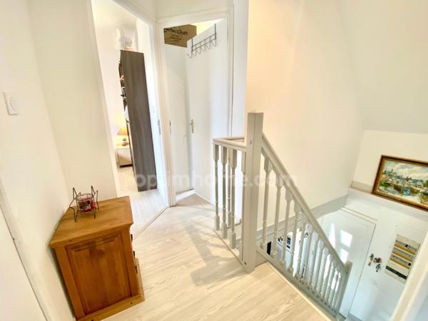 Ensemble de deux agréables maisons à vendre - 10 minutes d'Honfleur - Ambiance campagne au coeur d'un village -