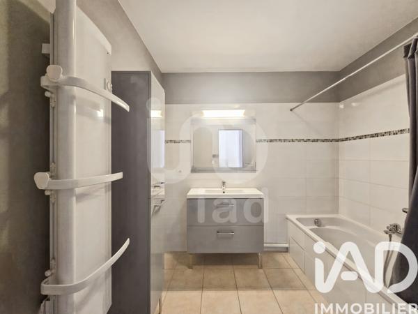 Appartement à vendre 4 pièces 96 m² Garons