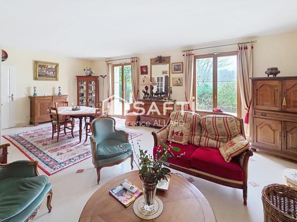 Magnifique maison avec de très beaux volumes !