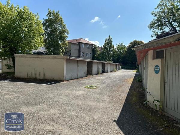 Location parking 15m²