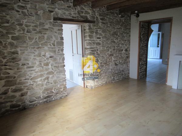Maison - 8 pièces - 138 m²