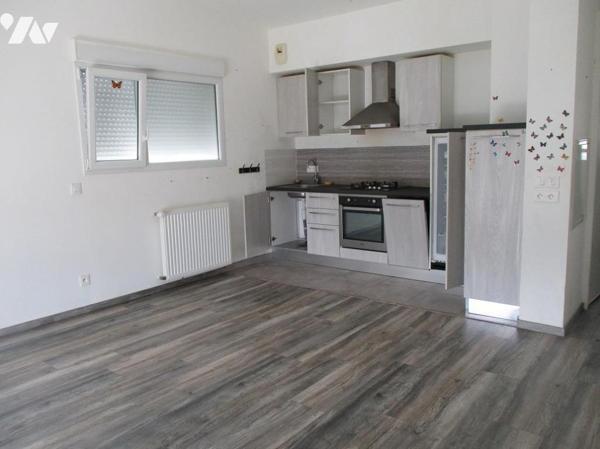 APPARTEMENT : centre CARHAIX