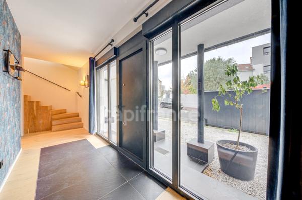 Maison à vendre 5 pièces SURESNES (92)