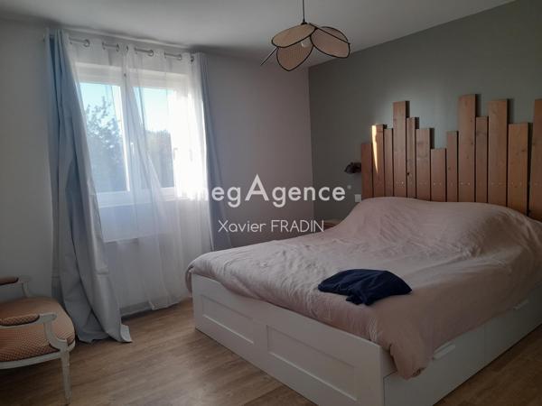 Maison à Cholet, 49300 - 4 pièces 97m²