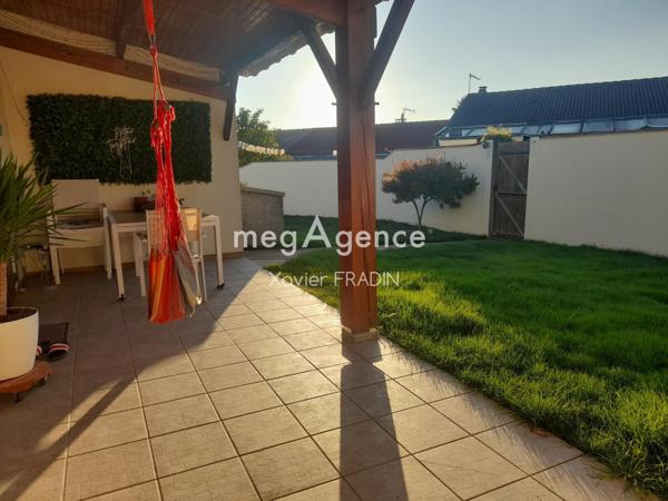 Maison à Cholet, 49300 - 4 pièces 97m²