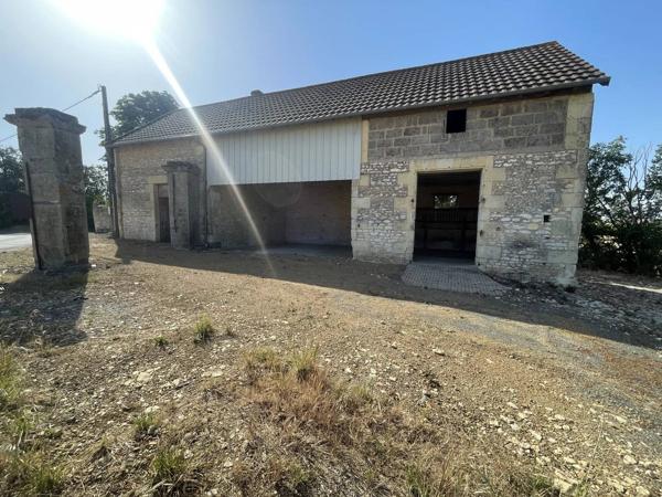 Maison en pierre à rénover entièrement