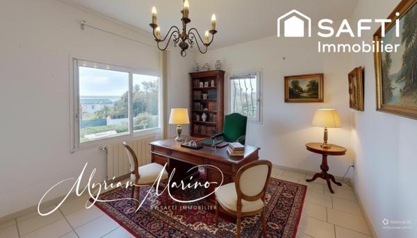 À VENDRE AUX ISSAMBRES – MAISON VUE MER PANORAMIQUE, PISCINE, 50 M DE LA PLAGE