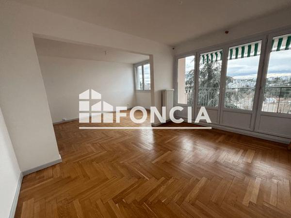 Location Appartement 6 pièces 110.89 m² - 15 RUE DE BOYER Lyon 69005