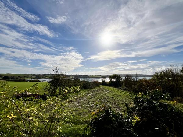 MAISON EN PIERRES - SAINT JOUAN DES GUERETS - VUE RANCE