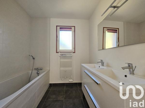 Maison à vendre 5 pièces 130 m² Eyjeaux