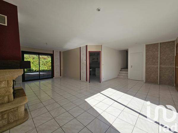 Maison à vendre 5 pièces 130 m² Eyjeaux