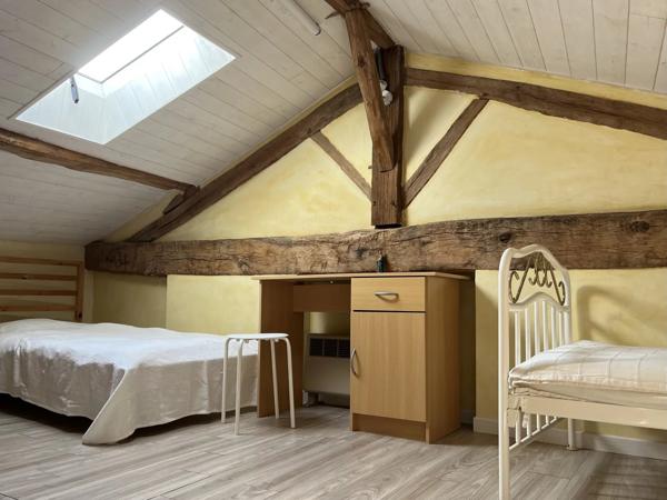 À découvrir! Ferme Charentaise avec piscine, gîtes autonomes et un cadre idyllique