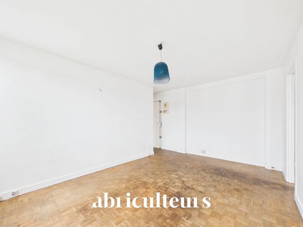 Excellent potentiel pour ce 3 pièces plein sud en vente à Montreuil (93100)