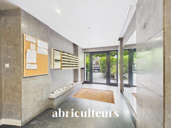 Excellent potentiel pour ce 3 pièces plein sud en vente à Montreuil (93100)