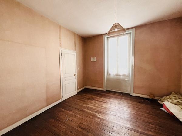 Appartement à vendre 56 000 € Tulle 5 p 88 m² DPE F