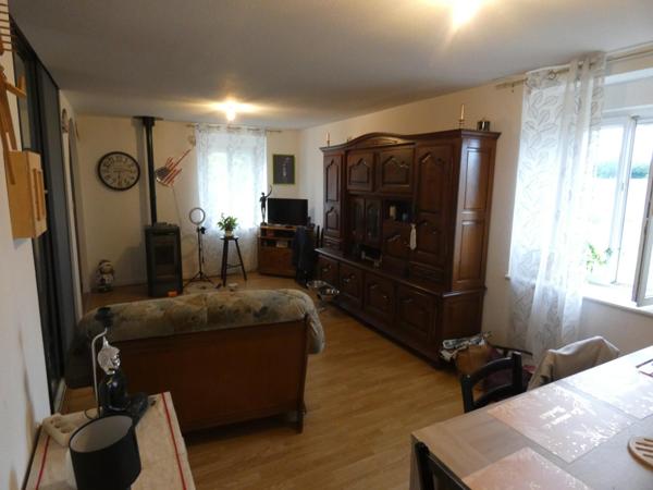 Immeuble , 400 m² ,6 appartements.