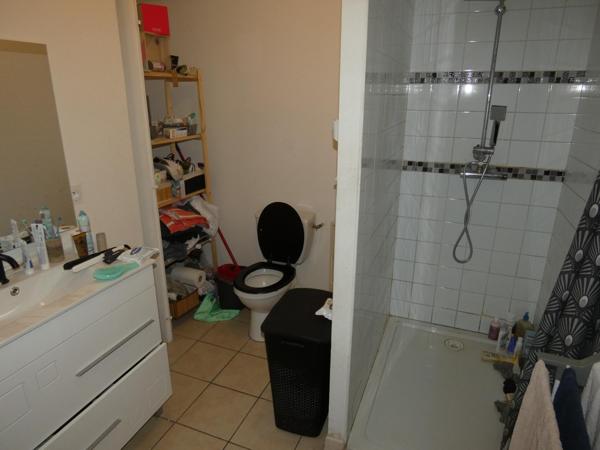 Immeuble , 400 m² ,6 appartements.