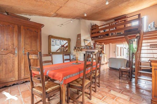 Maison à vendre 472 500 € Salles-sur-Mer 6 p 195 m² DPE D