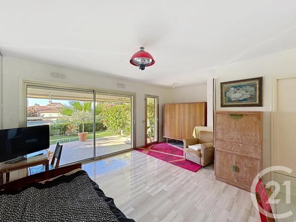 Appartement F1 à vendre  1 pièce - 25,62 m 2   CANNES  - 06