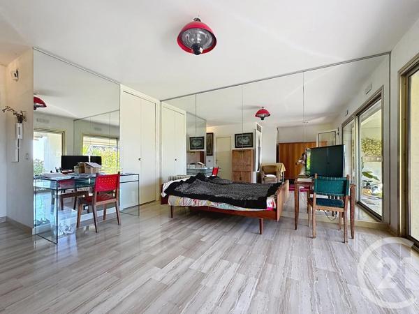 Appartement F1 à vendre  1 pièce - 25,62 m 2   CANNES  - 06