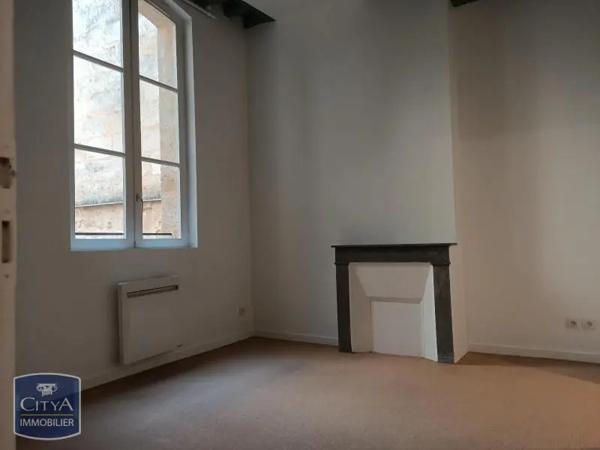 Appartement à louer 2 pièces 53.13m² Bordeaux (33000)