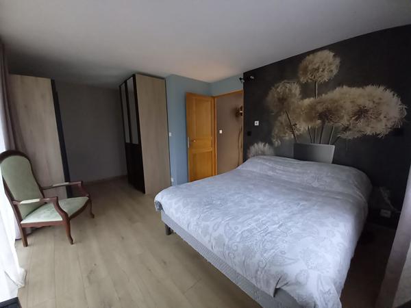 Longère 192m² avec bâtiments et plus d'un hectare de terrain