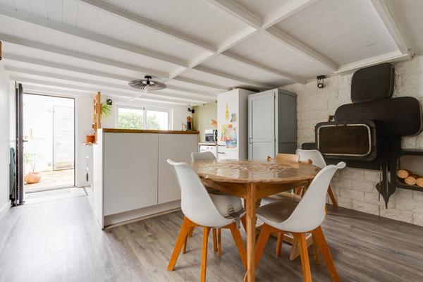 A VENDRE NANTES PROCE EN IMPASSE MAISON  2 CHAMBRES/TERASSE