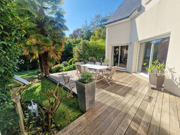 A VENDRE NANTES PROCE EN IMPASSE MAISON  2 CHAMBRES/TERASSE