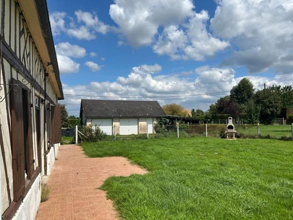 27300  Maison Normande dans environnement calme 182 000 Euros