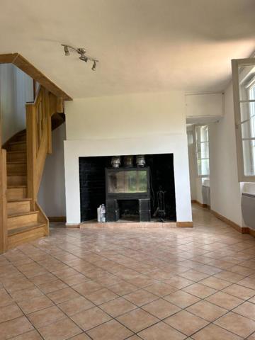 27300  Maison Normande dans environnement calme 182 000 Euros