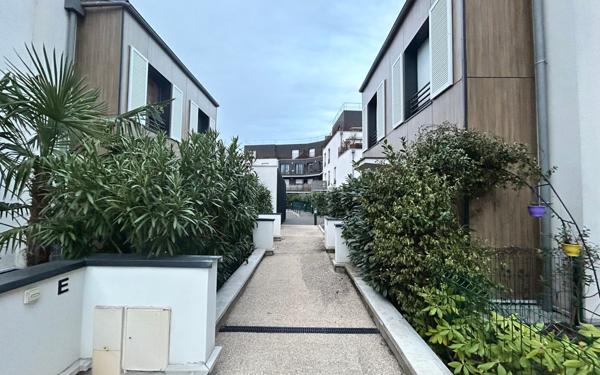 Maison à vendre    5 pièces • 108,50 m2 Saint-Gratien