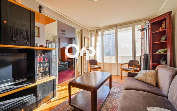 Appartement à vendre    3 pièces • 54,65 m2 Paris 20