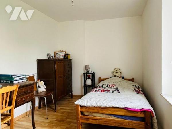 A vendre dans la commune de Lolif sur l'axe Avranches - Sartilly, une maison individuelle à usa...