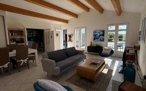 Maison à vendre    5 pièces •  Saint-Pierre-d'Oléron