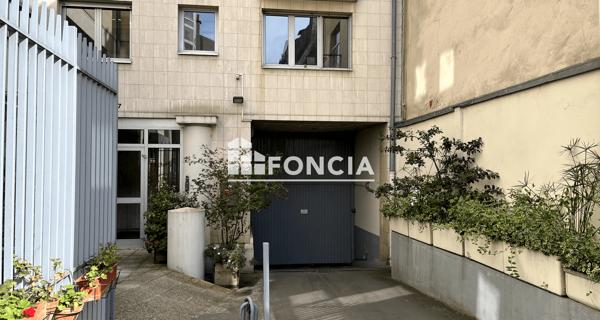 À vendre Parking 13.44 m² - Paris 75010