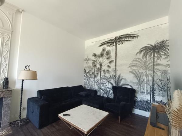 Maison de charme de 250 m² avec piscine sur 4000 m² de terrain – Un cadre de vie privilégié à Coutras (33230)