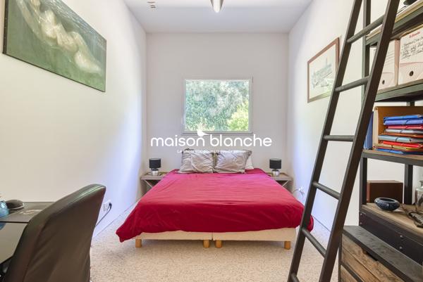 MAISON CONTEMPORAINE D’EXCEPTION – À 20 MIN AU NORD D’ANGERS