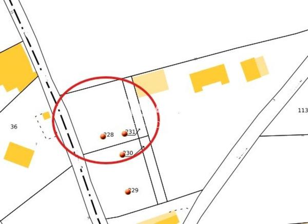 Beau terrain constructible de 1 133 m²