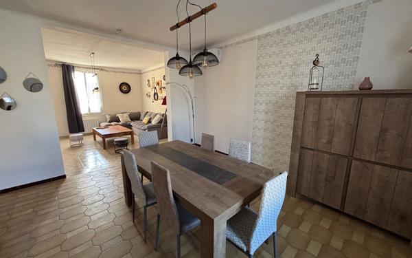 Appartement à louer    3 pièces •  Marguerittes