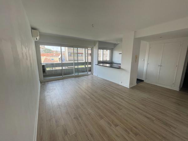 Appartement Nîmes 4 pièces 79.84 m2