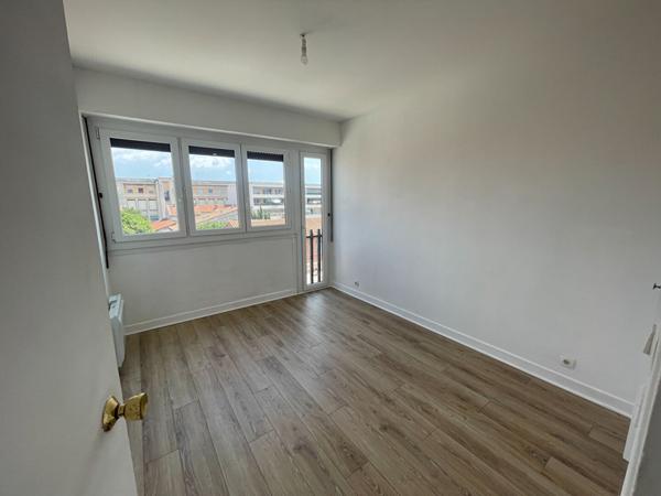 Appartement Nîmes 4 pièces 79.84 m2