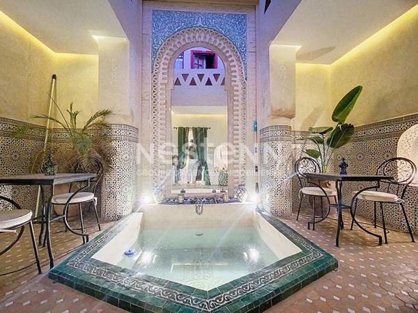 À Vendre - Superbe Riad Titré de 5 chambres - Quartier Prestigieux de Sidi Mimoune, Marrakech