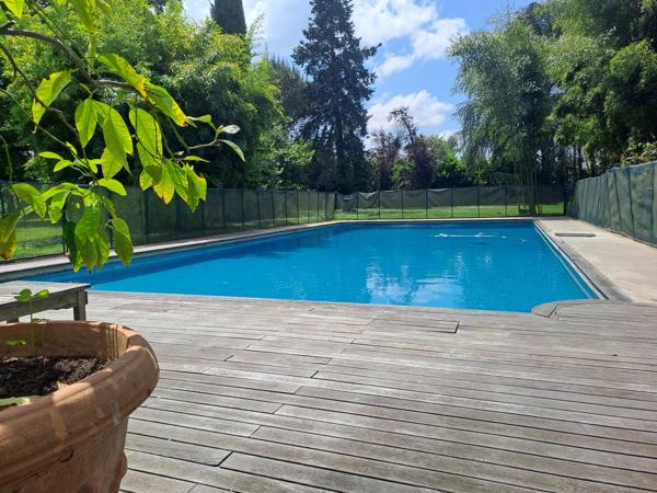 Élégante maison de maître fin XIXème avec parc arboré et piscine