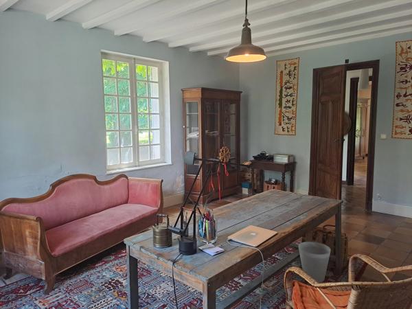 Élégante maison de maître fin XIXème avec parc arboré et piscine