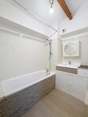 T2 Duplex 52 m² Loi Carrez - Proche Gare de Muret  top  DPE B