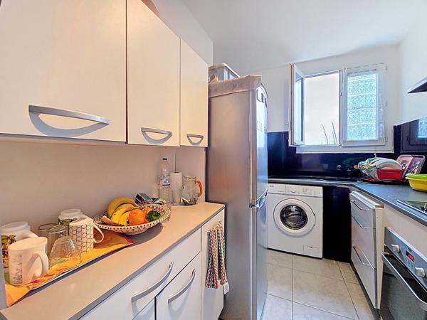 Appartement Dreux 3 pièces Dreux vendu loué avec Cave privative et place de parking