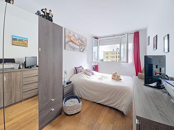 Appartement Dreux 3 pièces Dreux vendu loué avec Cave privative et place de parking